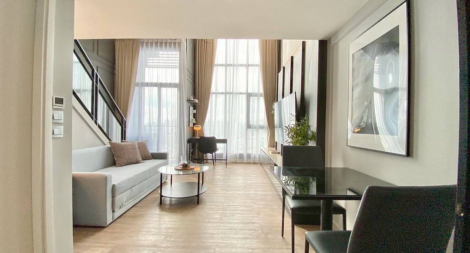 À louer et à vendre 1 chambre condo à Khlong Toei, Bangkok