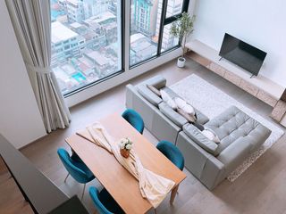 Продажа и аренда 3 спальни кондо в Ратчатхещи, Бангкок