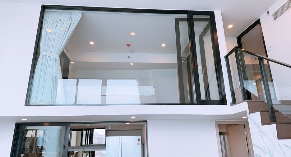 For rent and for sale 3 bedrooms condo in Ratchathewi, Bangkok