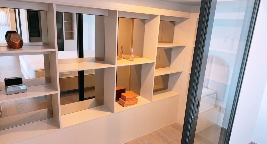 For rent and for sale 3 bedrooms condo in Ratchathewi, Bangkok