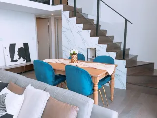 Продажа и аренда 3 спальни кондо в Ратчатхещи, Бангкок