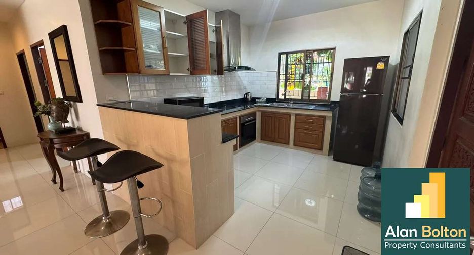 For rent 3 bedrooms house in South Pattaya, Pattaya