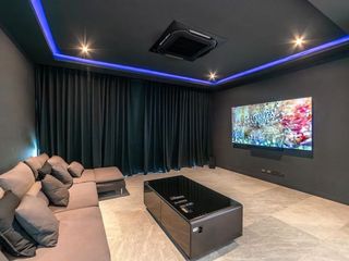 Haus zum Kauf mit 6 Zimmer in Bang Lamung, Chonburi