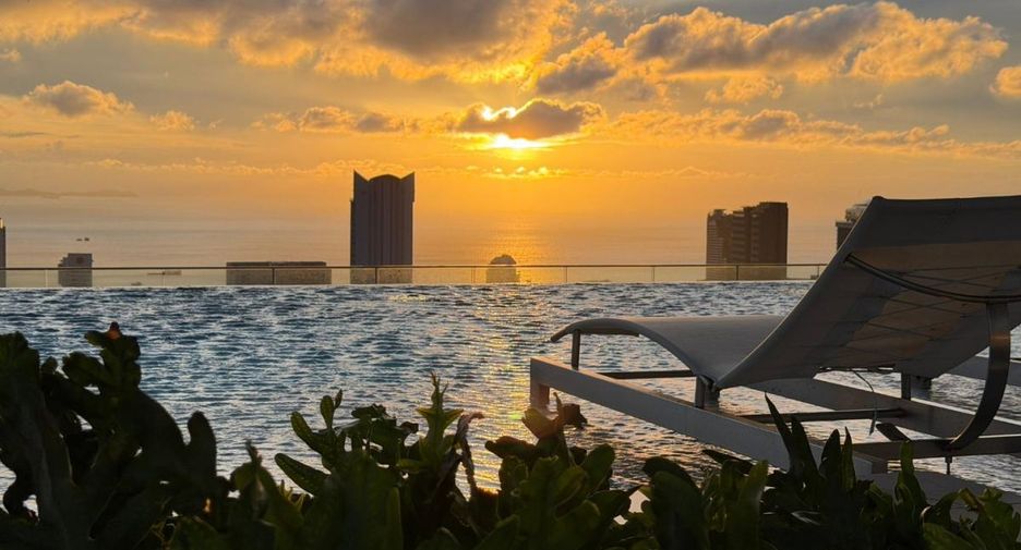 For rent 20 bedrooms condo in Central Pattaya, Pattaya