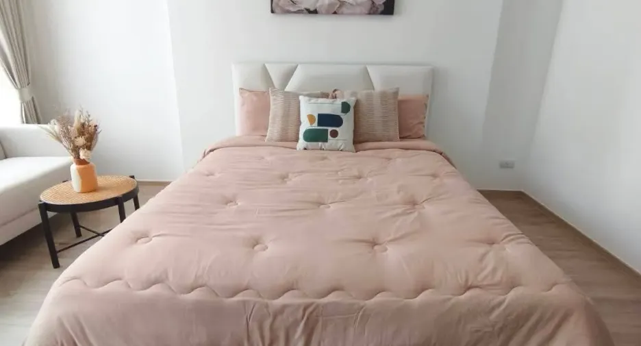 Condo en alquiler de 1 habitaciones en Suan Luang, Bangkok
