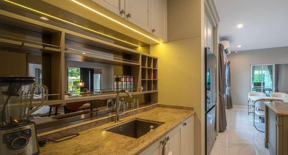 Haus zum Kauf mit 4 Zimmer in Bang Khen, Bangkok
