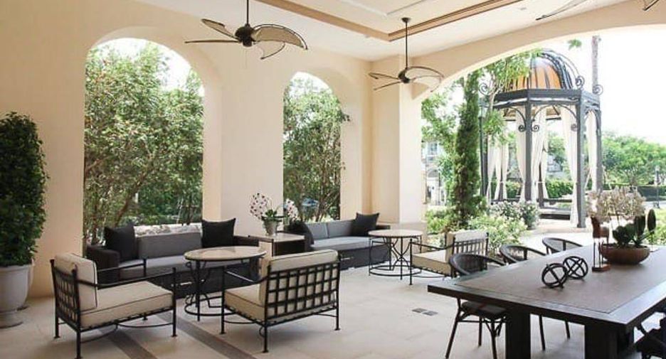 Haus zum Kauf mit 4 Zimmer in Bang Khen, Bangkok