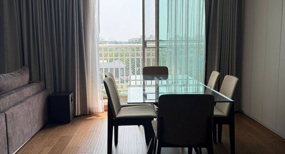 For rent 3 ベッドルーム condo in Yan Nawa, Bangkok