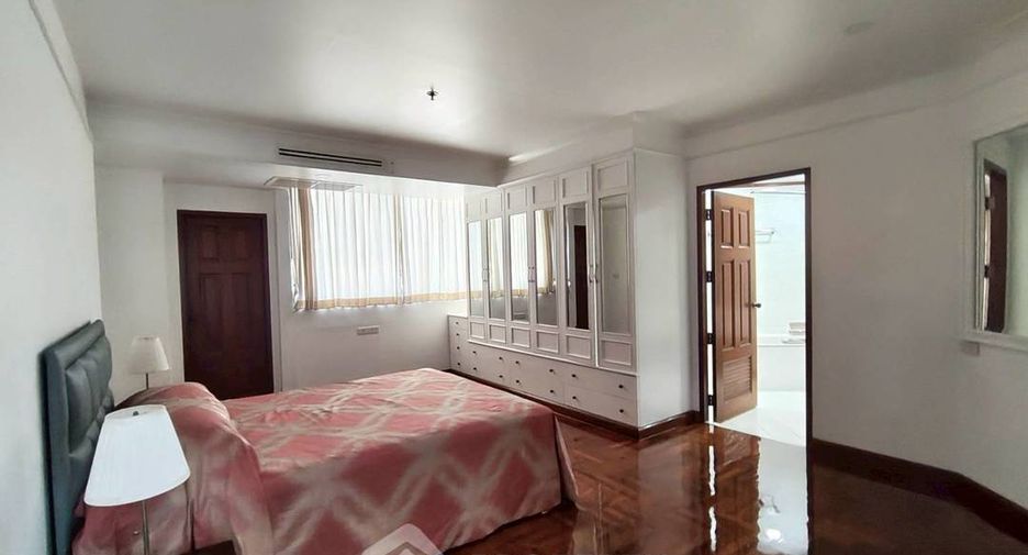 À louer 4 chambres condo à Khlong Toei, Bangkok