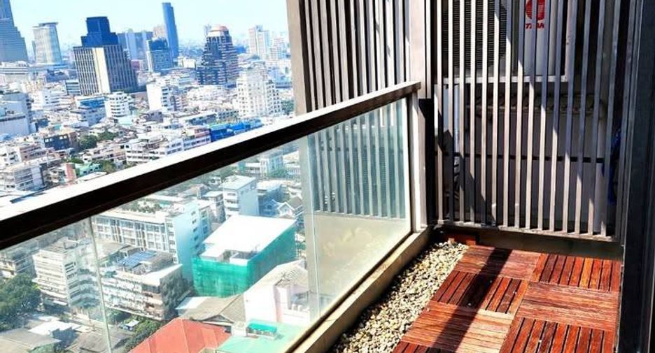 For rent 2 bedrooms condo in Sathon, Bangkok