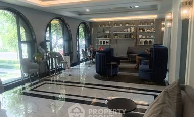 Condo en alquiler de 2 habitaciones en Din Daeng, Bangkok