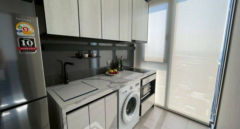 For rent 1 bed condo in Phra Khanong, Bangkok