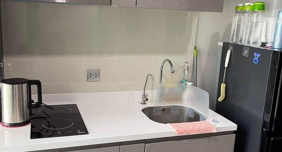 For rent 1 Beds condo in Huai Khwang, Bangkok