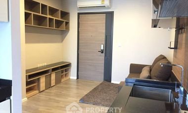 For rent 1 bed condo in Sathon, Bangkok