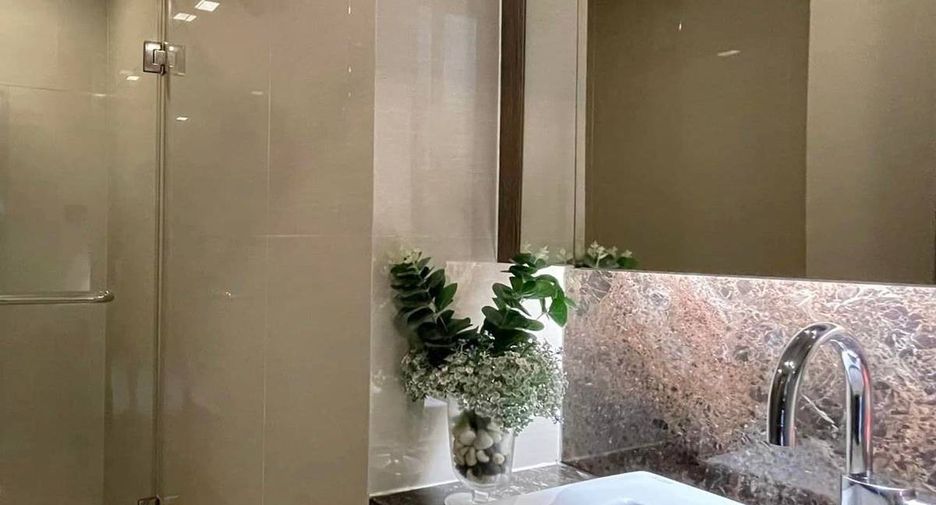 For rent 1 bed condo in Watthana, Bangkok