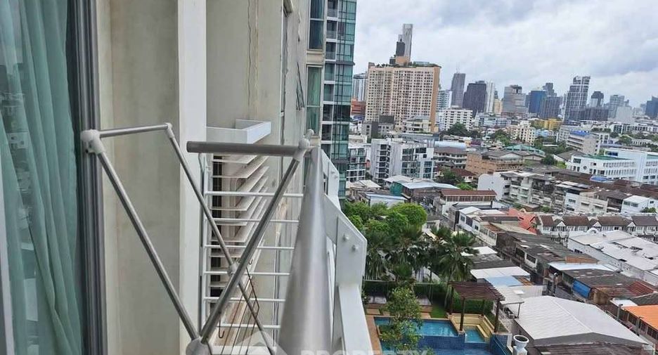 Condo en alquiler de 1 habitaciones en Khlong Toei, Bangkok