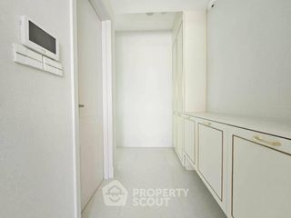 For rent 4 bedrooms house in Taling Chan, Bangkok