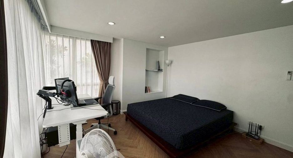 For rent 2 ベッドルーム condo in Yan Nawa, Bangkok