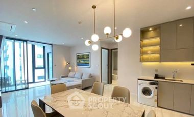 For rent 3 bedrooms condo in Sathon, Bangkok