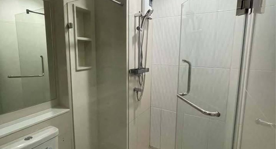Condo en alquiler de 1 habitaciones en Huai Khwang, Bangkok