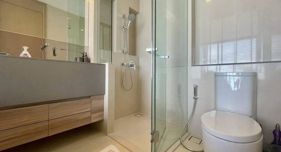 For rent 1 bed condo in Watthana, Bangkok