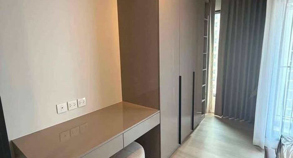Wohnung zur Miete mit 1 Zimmer in Phra Khanong, Bangkok