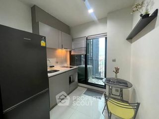 Condo en alquiler de 1 habitaciones en Huai Khwang, Bangkok