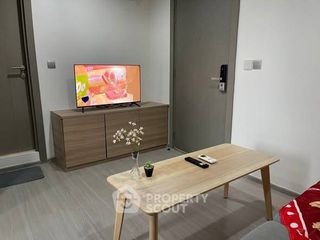 Condo en alquiler de 1 habitaciones en Huai Khwang, Bangkok