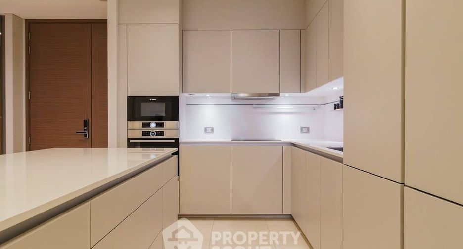 Condo en alquiler de 2 habitaciones en Pathum Wan, Bangkok