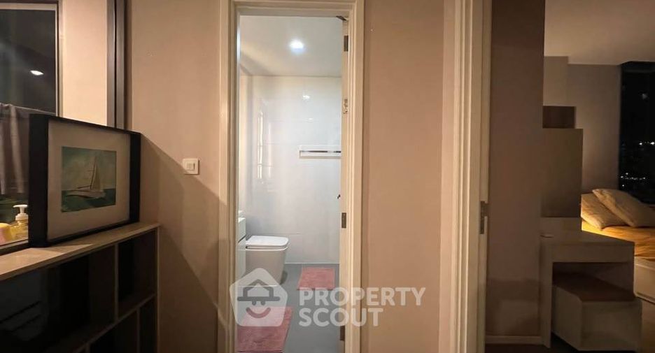 Condo en alquiler de 2 habitaciones en Khlong Toei, Bangkok
