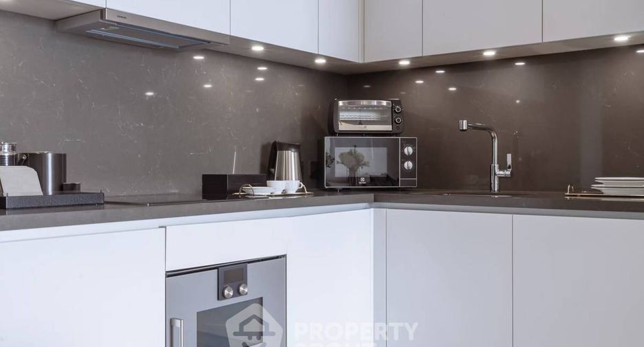 For rent 1 bed condo in Khlong San, Bangkok