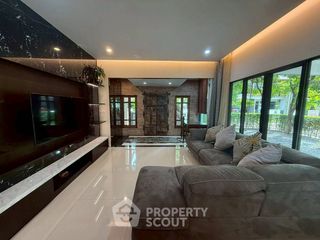 Haus zur Miete mit 4 Zimmer in Prawet, Bangkok