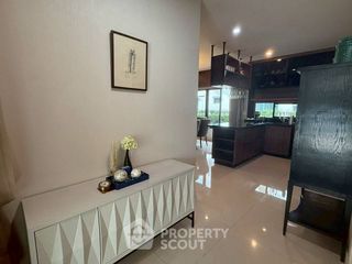 Haus zur Miete mit 4 Zimmer in Prawet, Bangkok