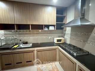Haus zur Miete mit 4 Zimmer in Prawet, Bangkok