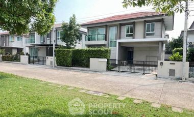 Casa en alquiler de 4 habitaciones en Prawet, Bangkok