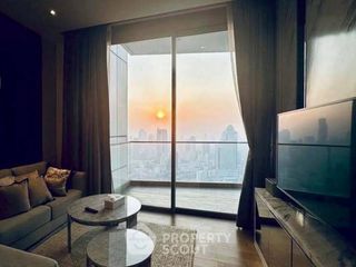 For rent 2 bedrooms condo in Khlong San, Bangkok