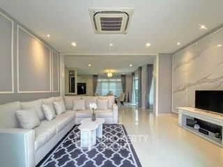 For rent 4 bedrooms house in Bang Khen, Bangkok