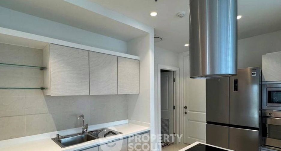 For rent 3 ベッドルーム condo in Pathum Wan, Bangkok