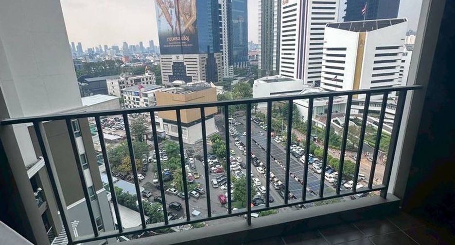 出租 1 卧室 公寓 在 Huai Khwang, 曼谷