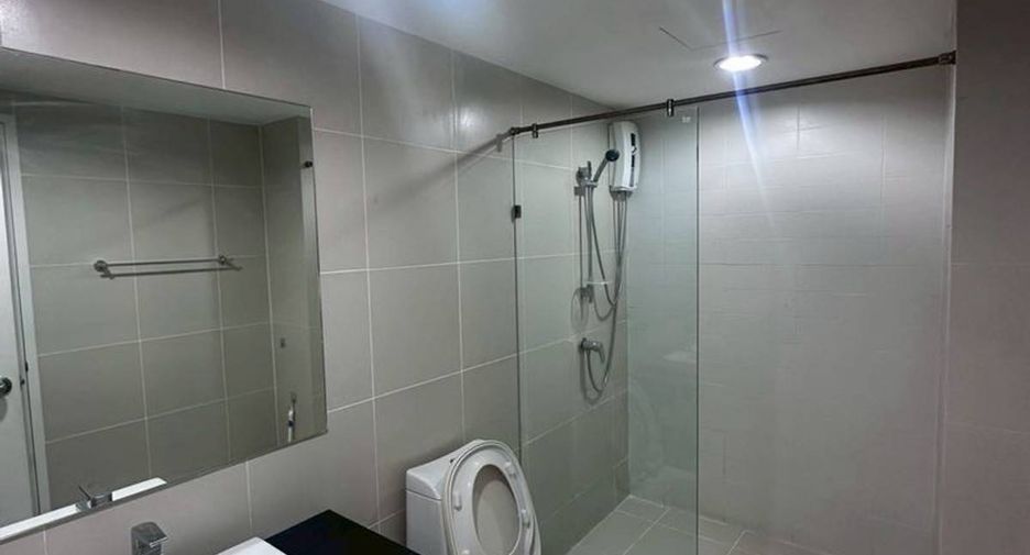 出租 1 卧室 公寓 在 Huai Khwang, 曼谷