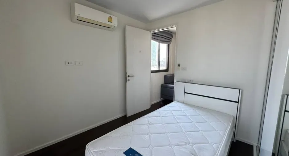 À vendre et à louer 2 chambres condo à Chatuchak, Bangkok