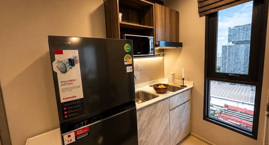 Wohnung zur Miete mit 1 Zimmer in Phra Khanong, Bangkok