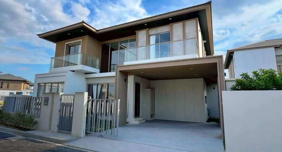 Villa zum Kauf mit 5 Zimmer in East Pattaya, Pattaya