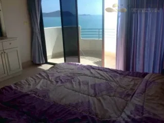 For sale 2 bedrooms condo in Na Jomtien, Pattaya