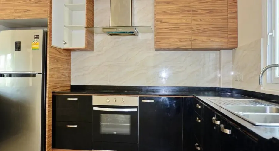 For sale 3 bedrooms villa in Huay Yai, Pattaya