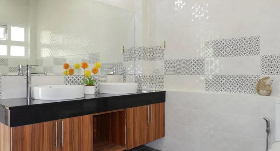For sale 3 bedrooms villa in Huay Yai, Pattaya