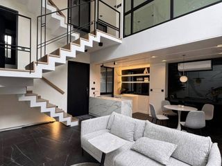 For sale 3 bedrooms house in Huai Khwang, Bangkok