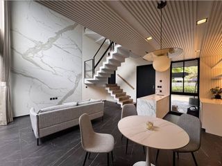 For sale 3 bedrooms house in Huai Khwang, Bangkok