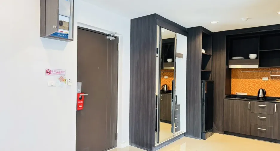 For sale 1 bed condo in Pratumnak, Pattaya