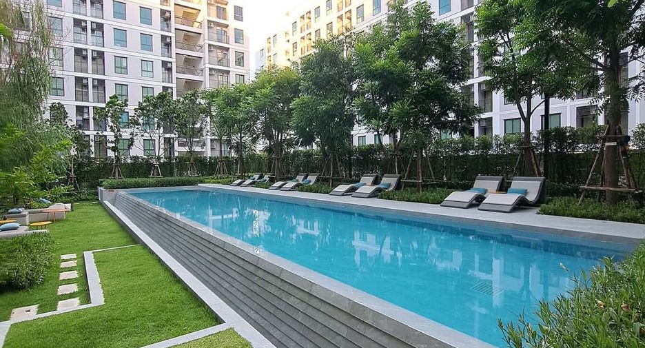 For sale studio condo in Phra Khanong, Bangkok